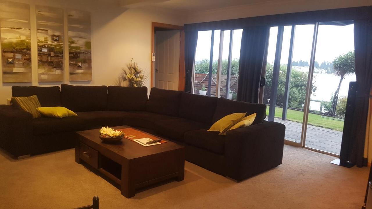 Lewisham Lewi Waters Bed & Breakfast エクステリア 写真