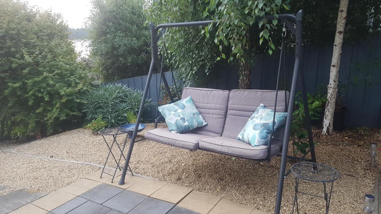 Lewisham Lewi Waters Bed & Breakfast エクステリア 写真